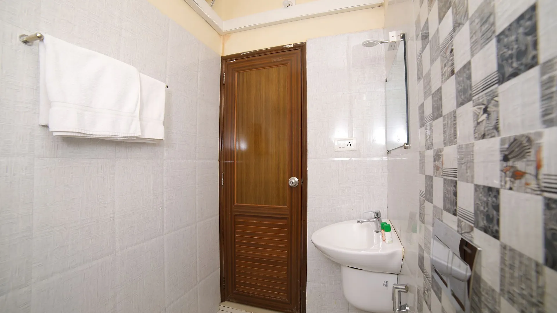 Oyo Rooms Technopark Extension Thiruvananthapuram Szálloda
