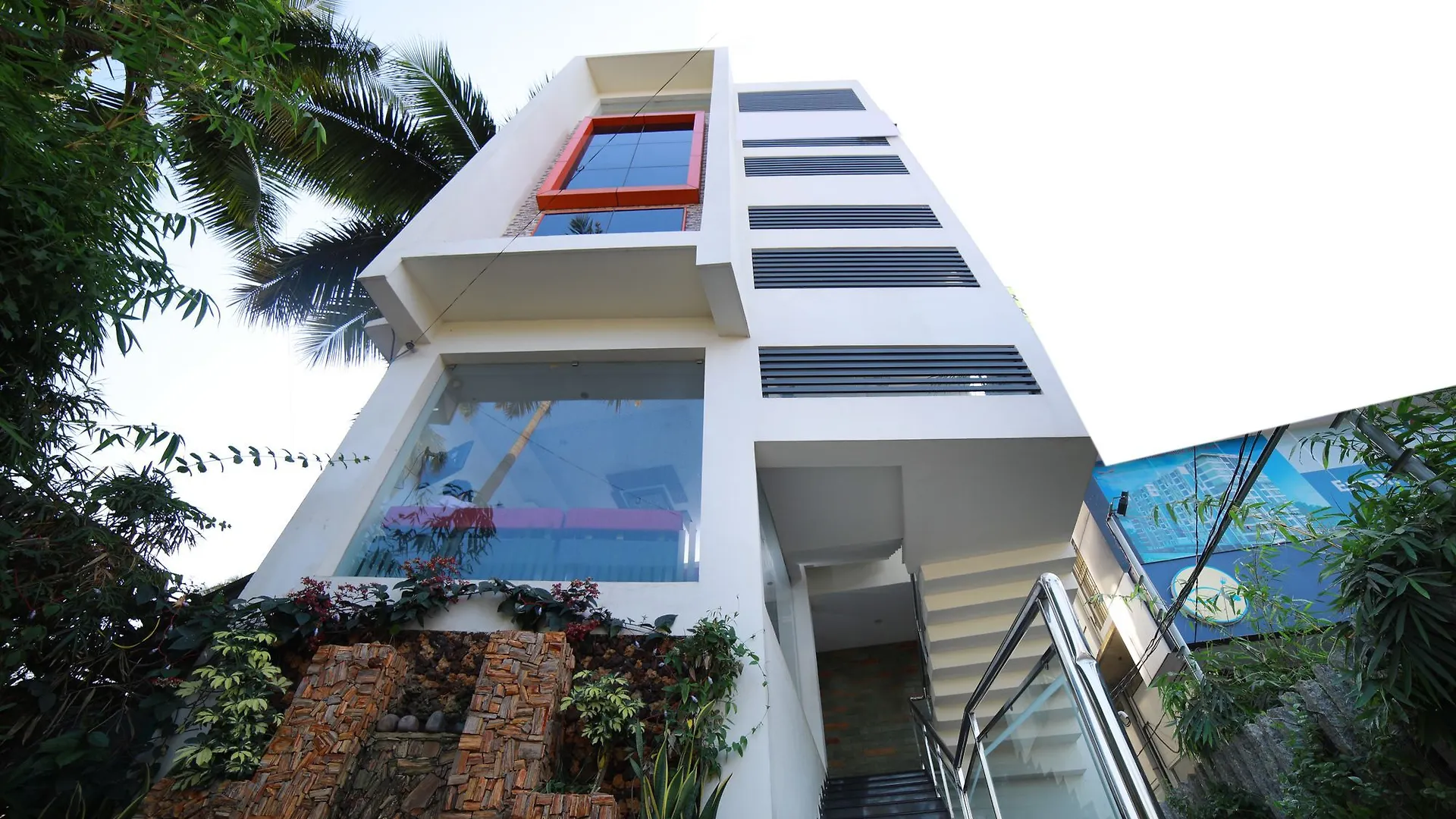Hotel Oyo Rooms Technopark Extension Thiruvananthapuram